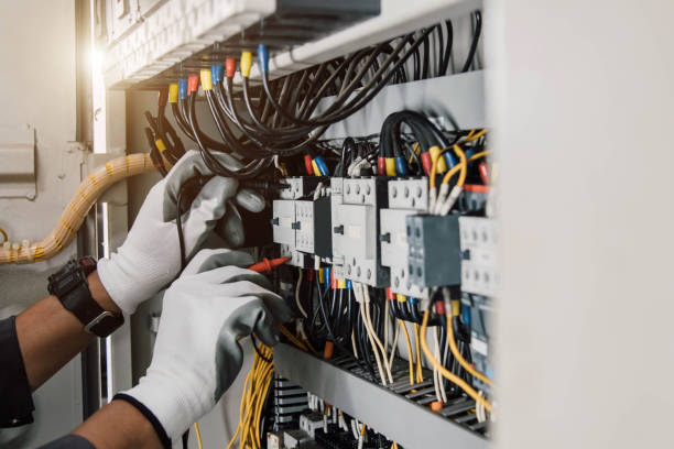 Best Circuit Breaker Repair  in Puget Island, WA